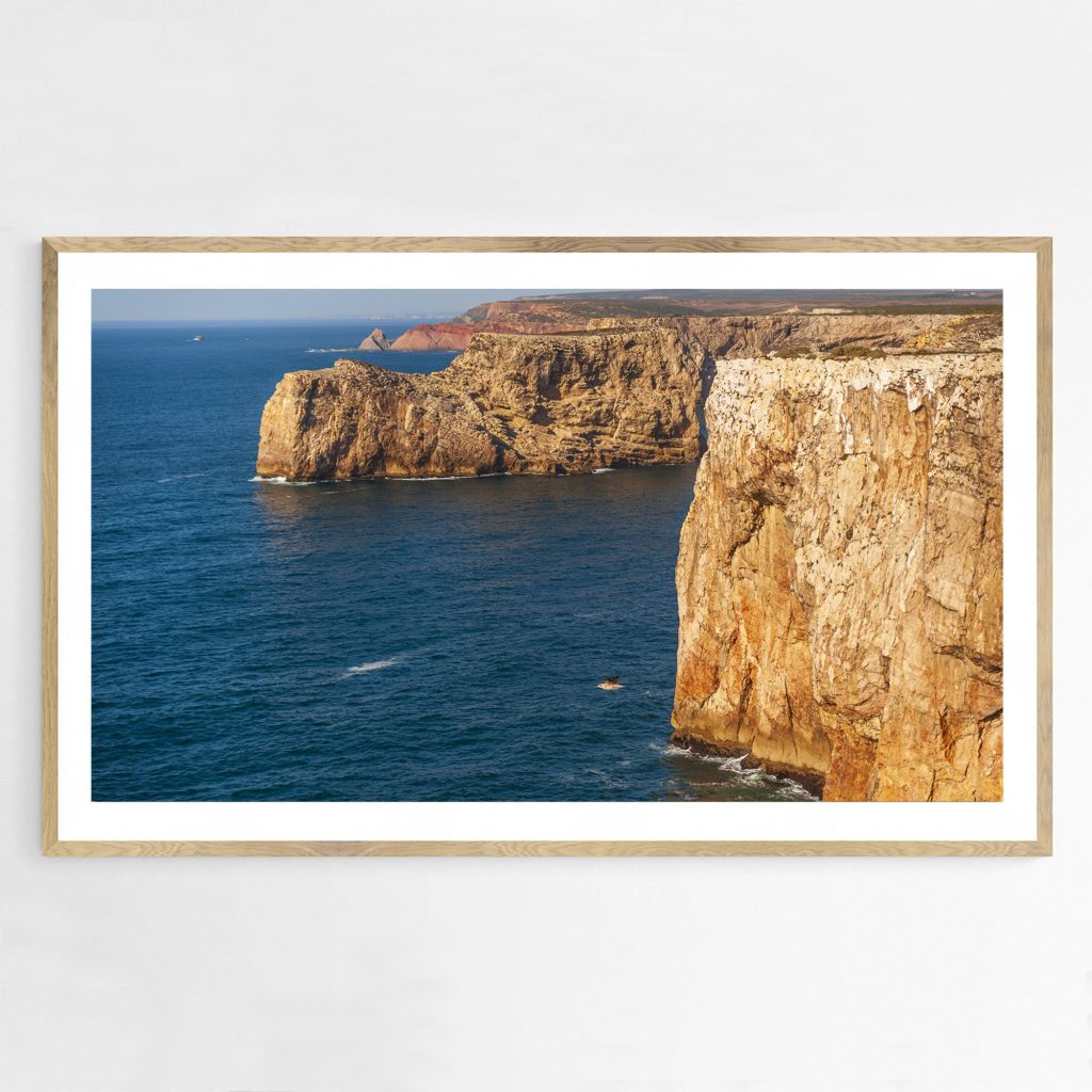 L’immensité des Falaises du Portugal en Algarve 8